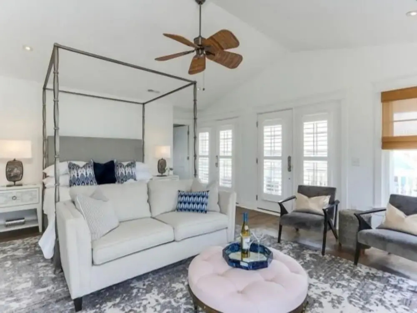 Indigo Retreat - Bring The Whole Family! Fully Renovated, Seawatch Community Stunner! 5 Bedroom Home by RedAwning