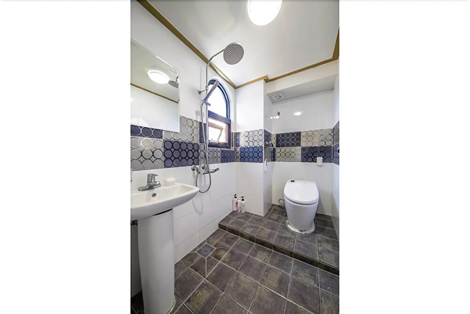 Tongyeong Honey Spa Pension