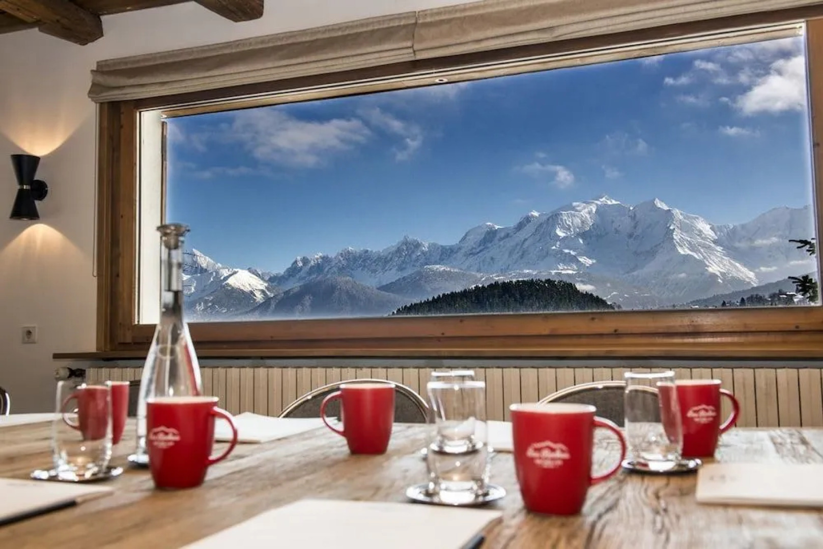 Hôtel Les Roches Fleuries