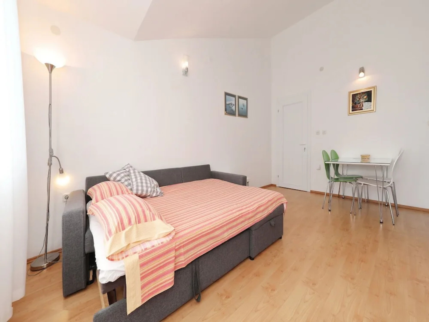 Dajana-with Pool and sea View