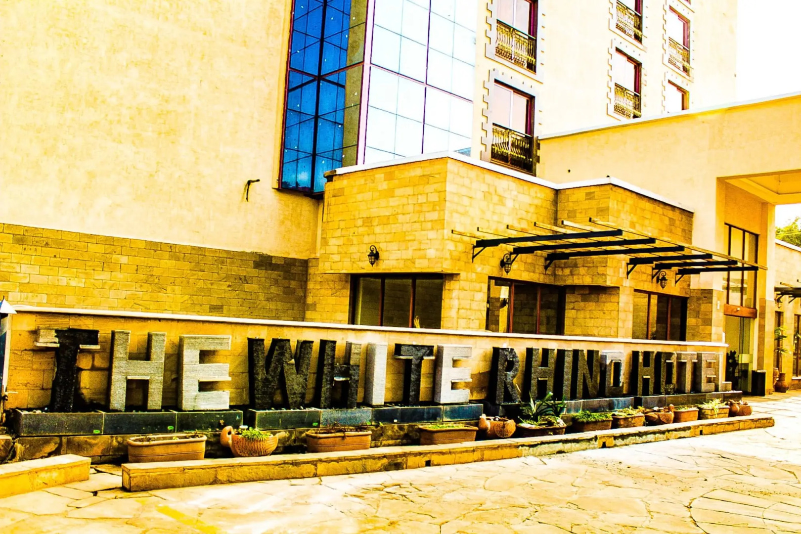 The White Rhino Hotel