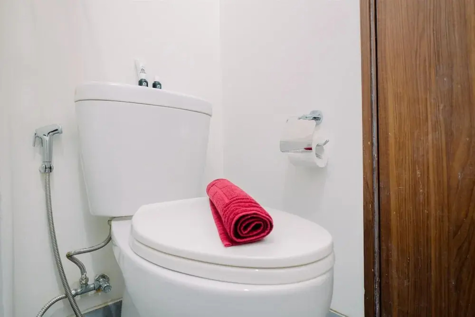 Modern Look 1BR at LRT City Sentul - Royal Sentul Park Apartment