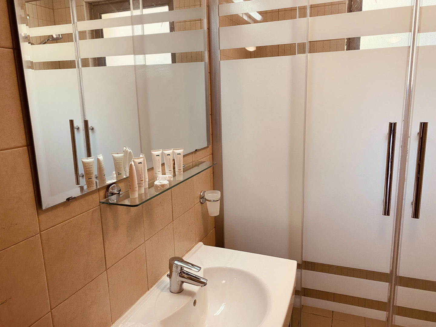 Tala Bay Residence - Families Only