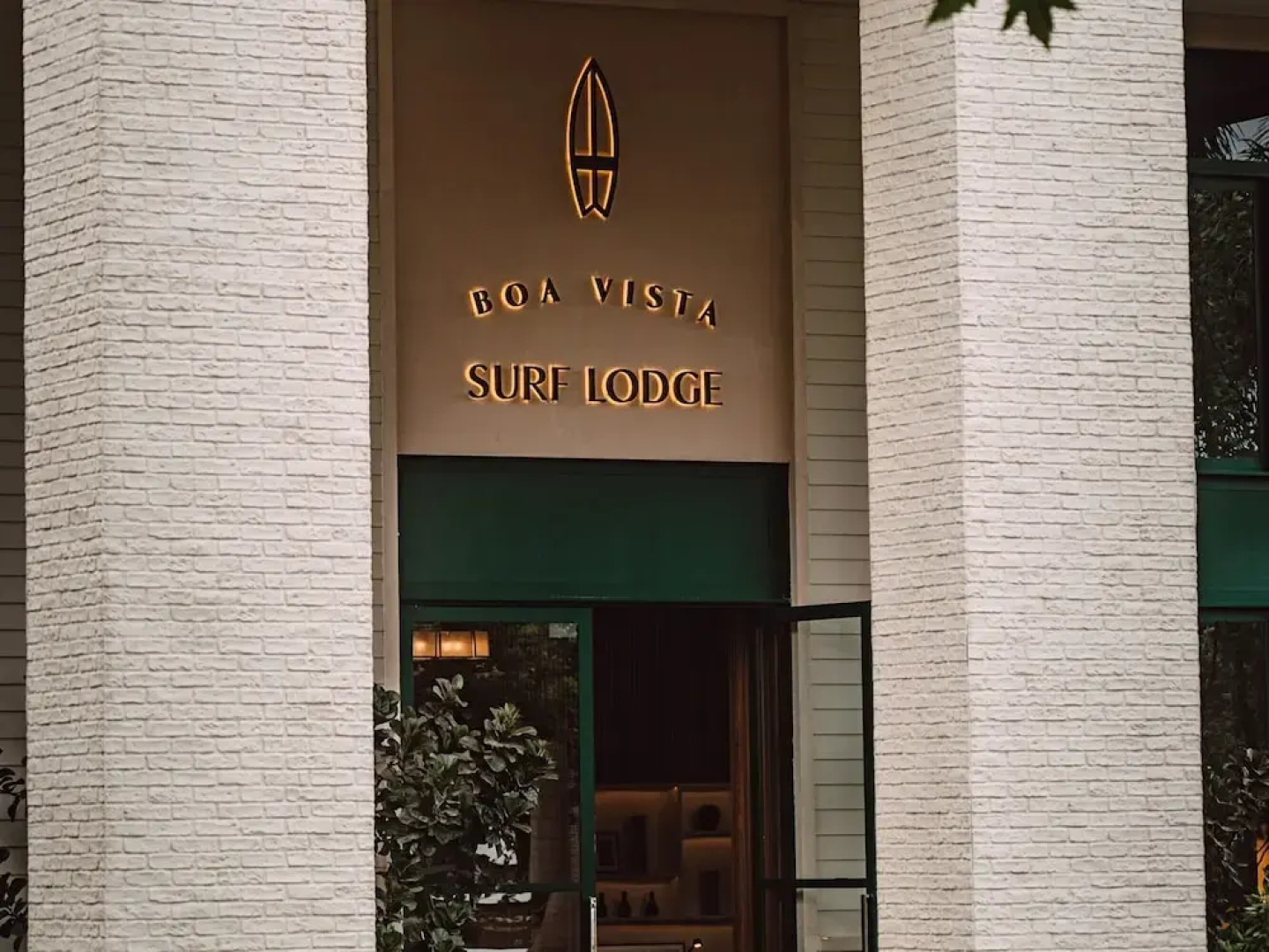 Boa Vista Surf Lodge