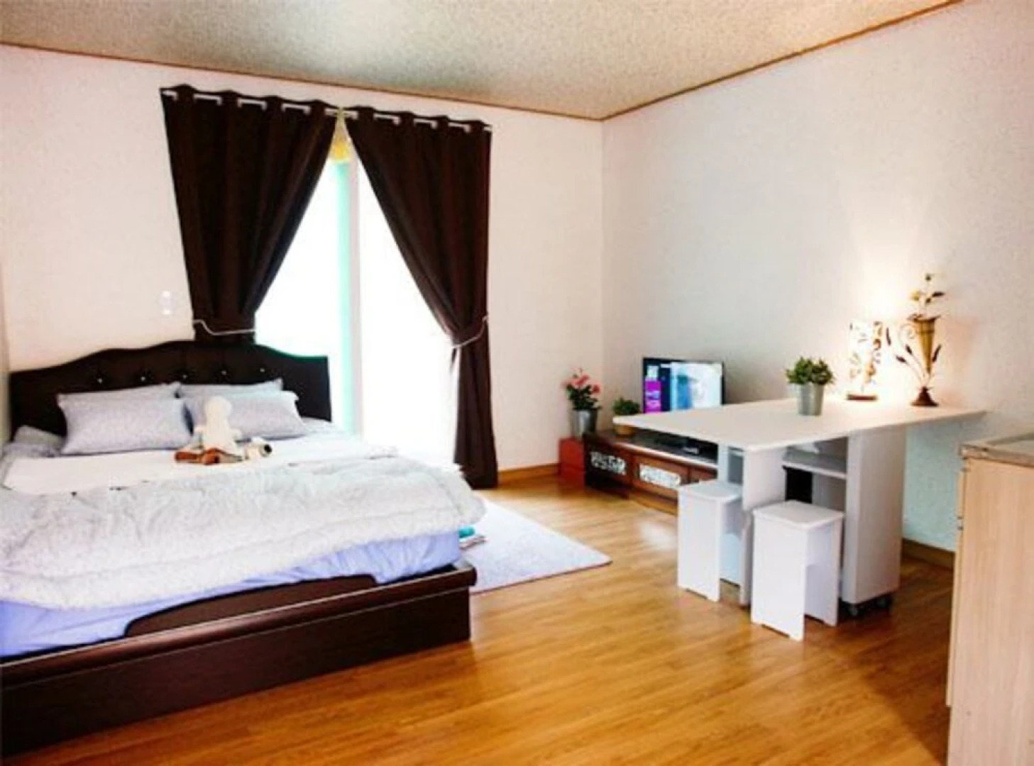 Pocheon Cloud Healing Valley Pension