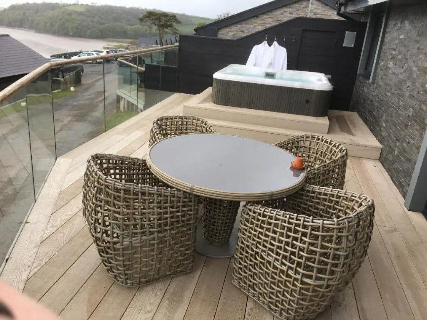5 Luxury Lodge With Beautiful Views of the Taf Estuary