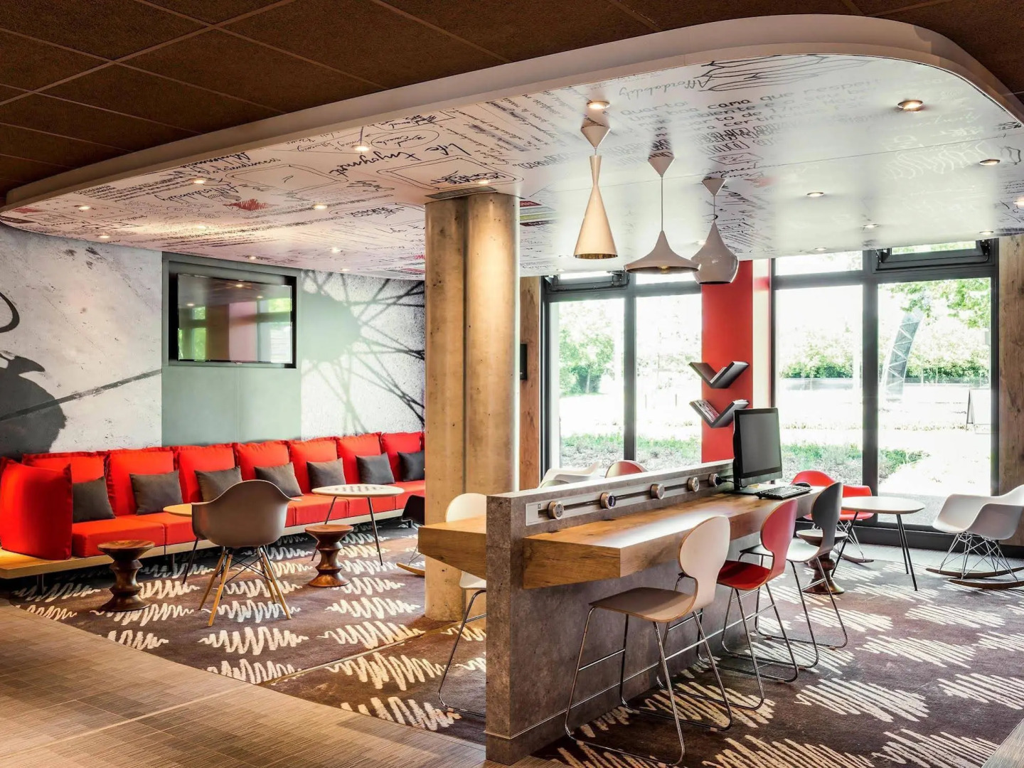 ibis Saint Quentin En Yvelines Velodrome