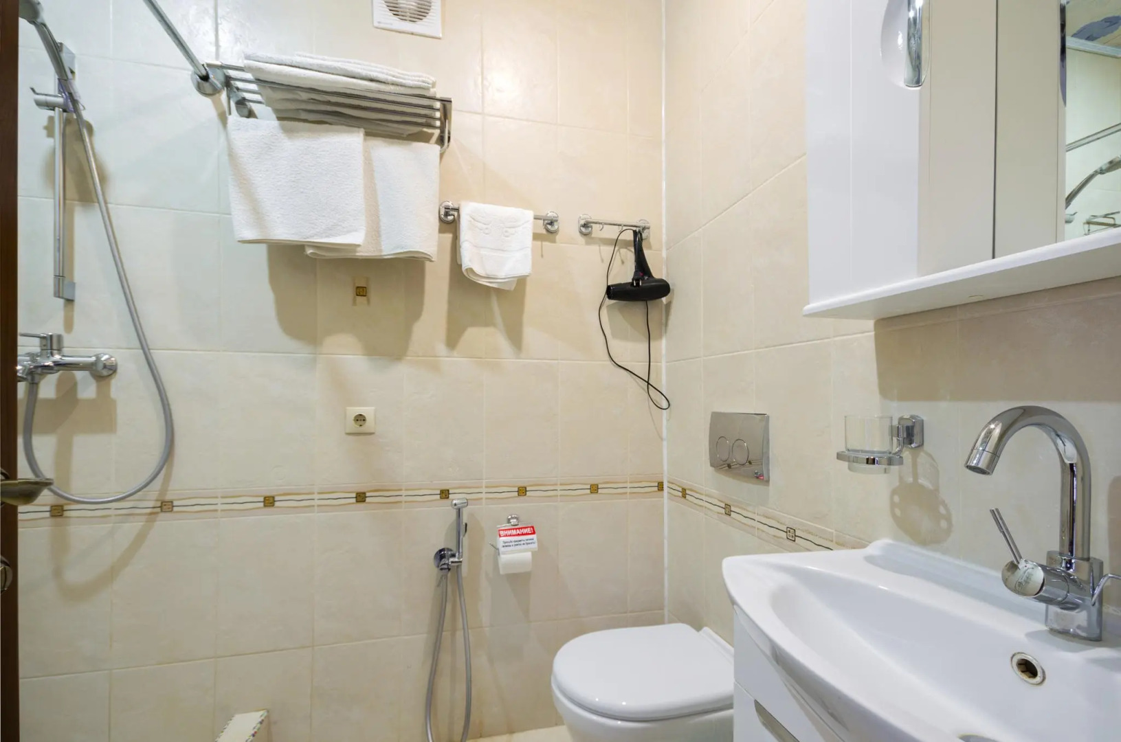 Green Apart (Грин Апарт) на улице Толбухина