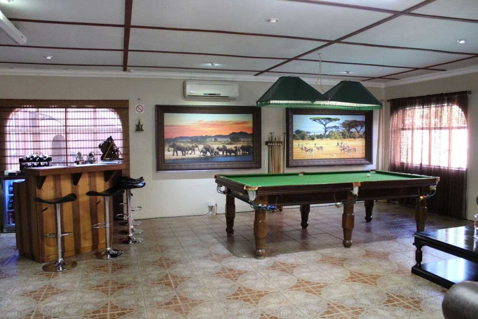 El Gran Chaparral Guest House