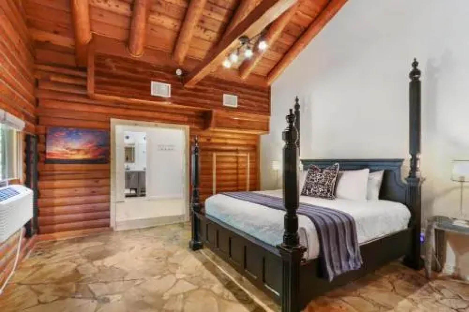 Wimberley Log Cabins Resort and Suites - Unit 7