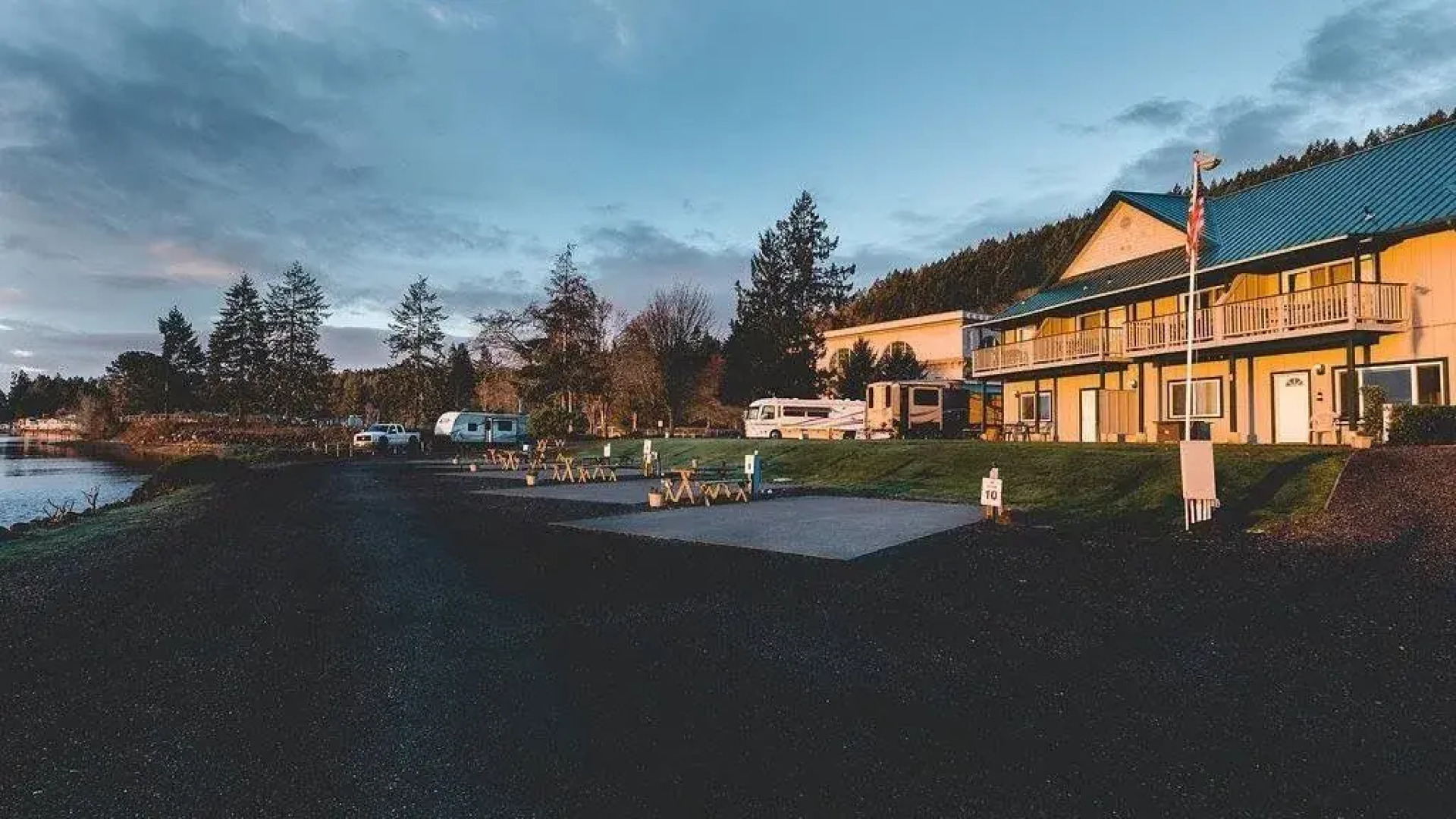 Watefront at Potlatch