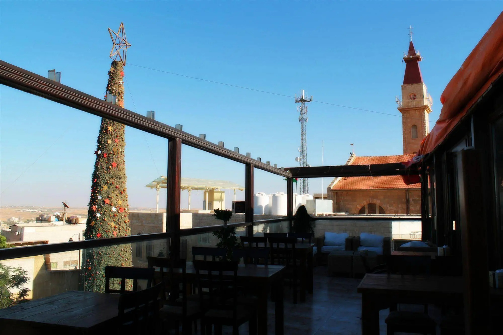 Saint John Hotel