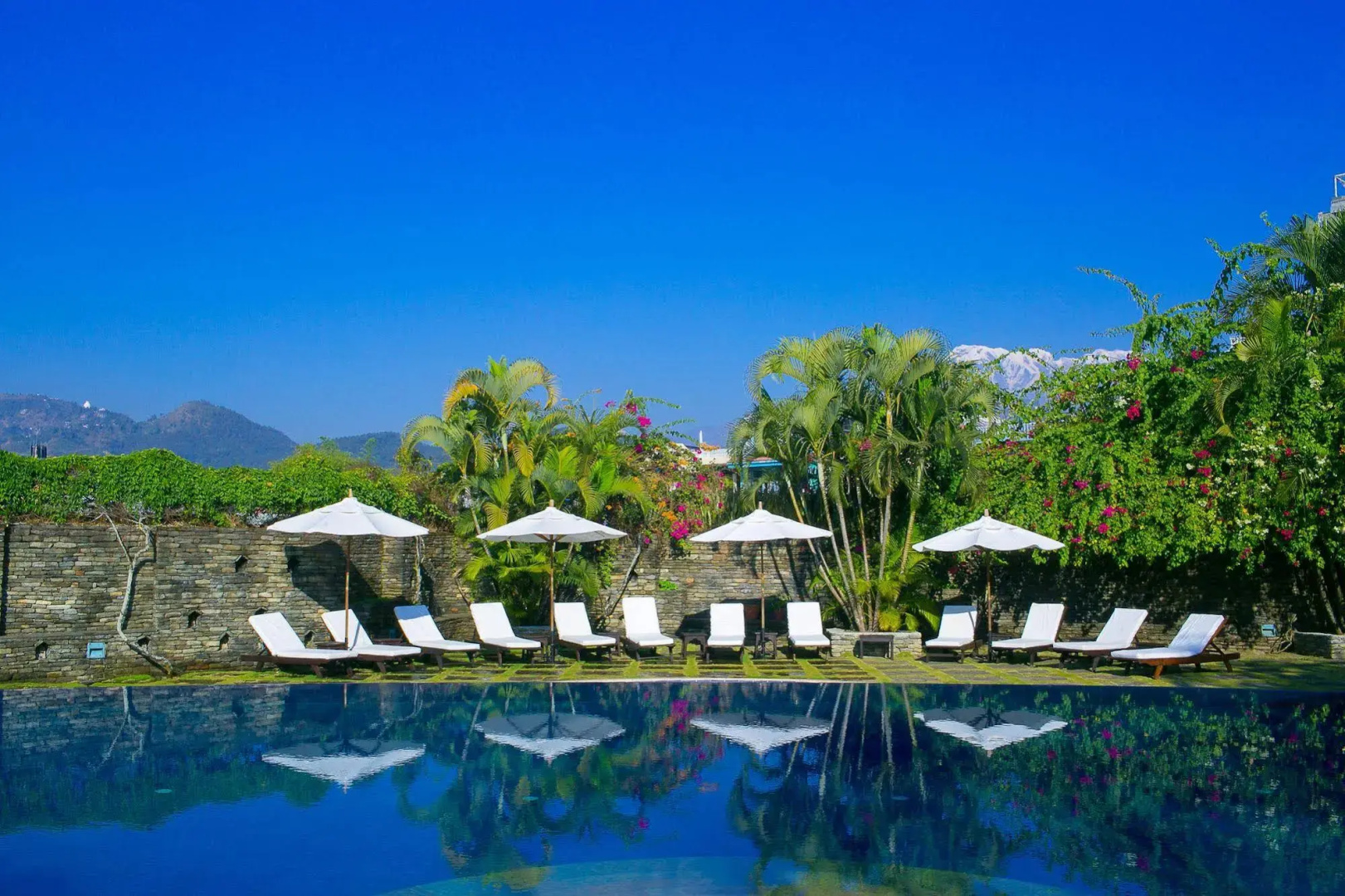 Shangri-La Village Resort