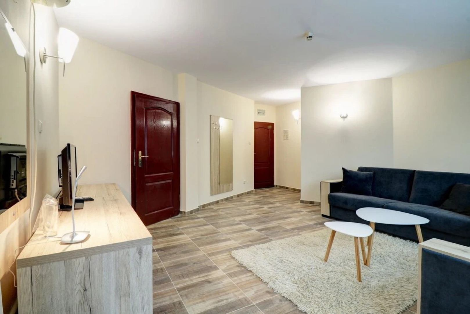 Jupiter Family hotel