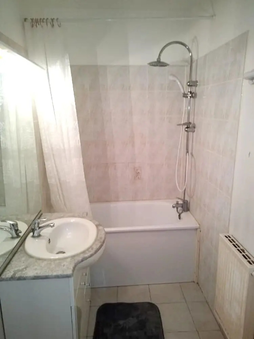 Apartment With 2 Bedrooms in Clermont-ferrand, With Wonderful City View