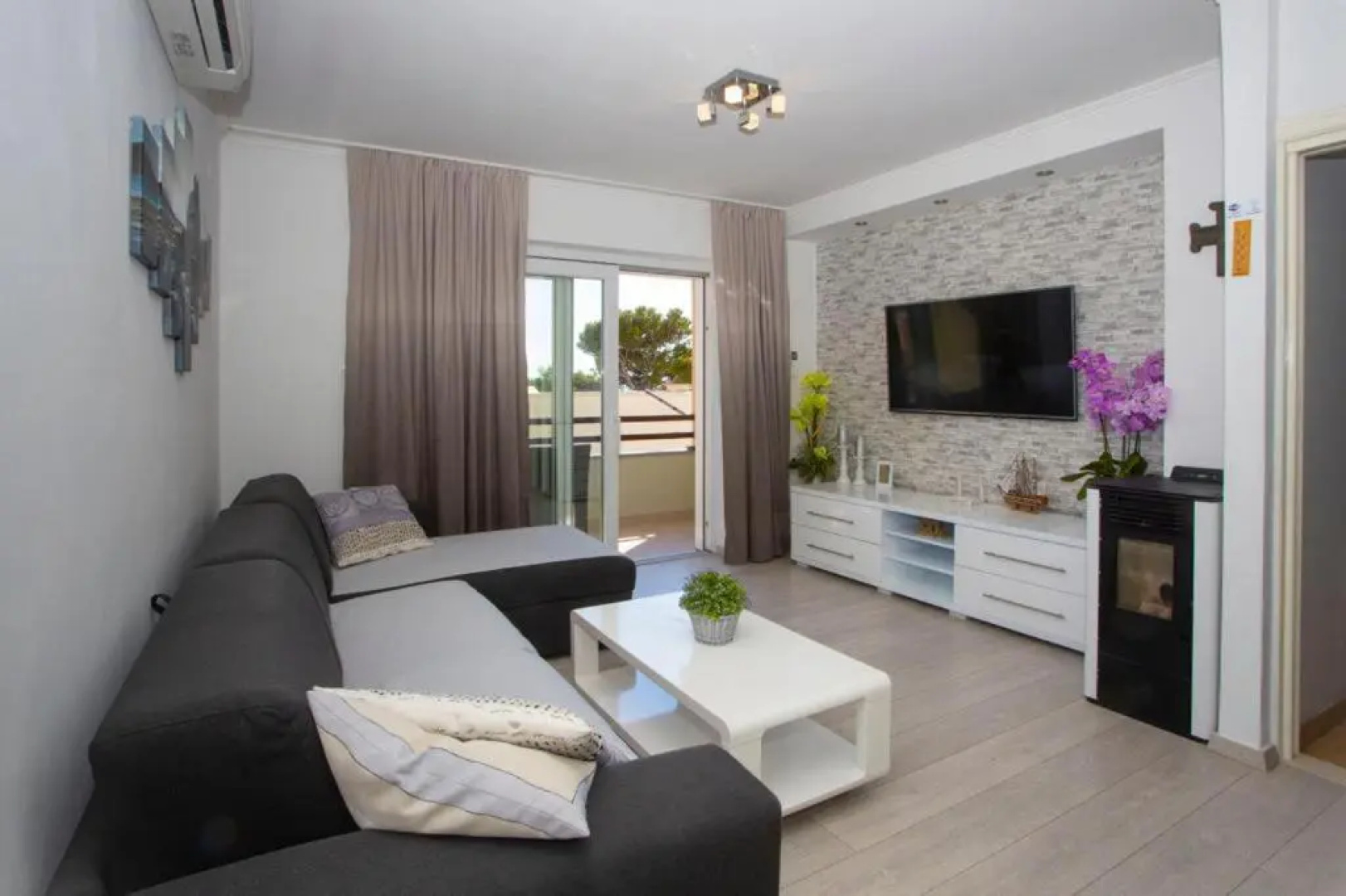 Apartment San Marino