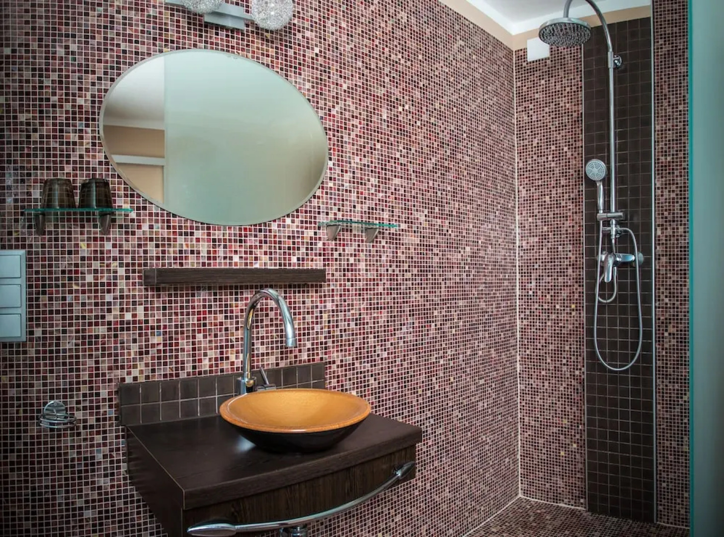 Faaker See Inn by S4Y