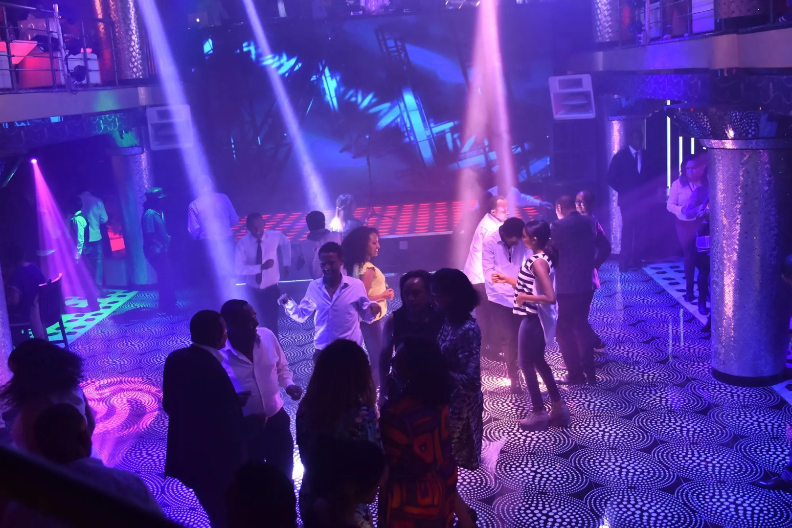 Friendship International Hotel