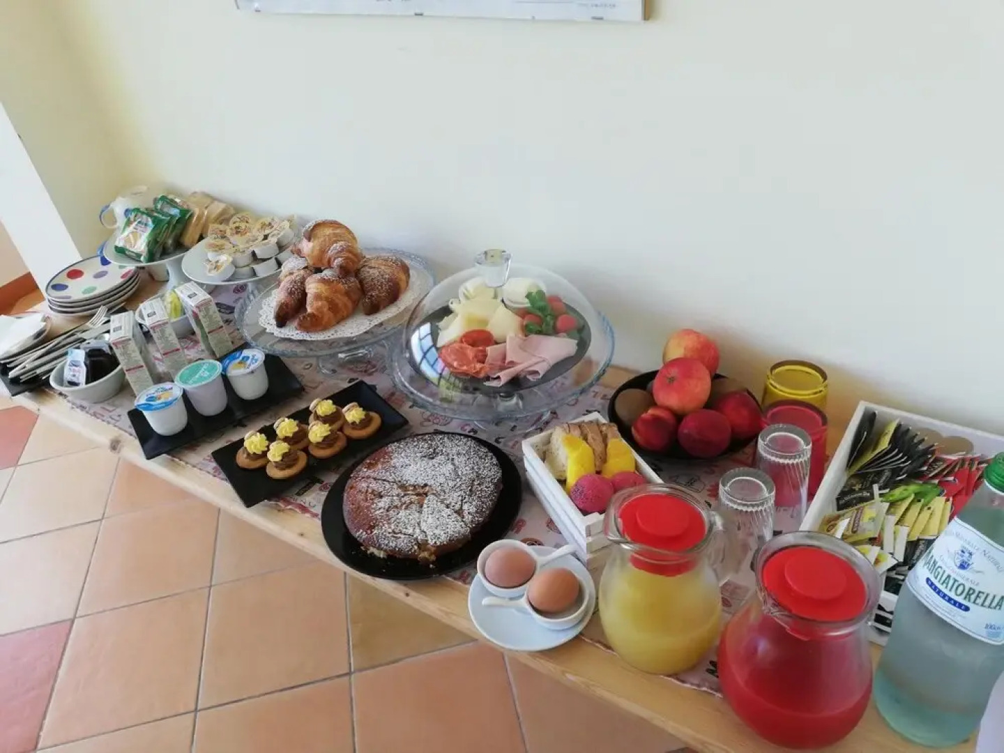 Luna Convento Resort