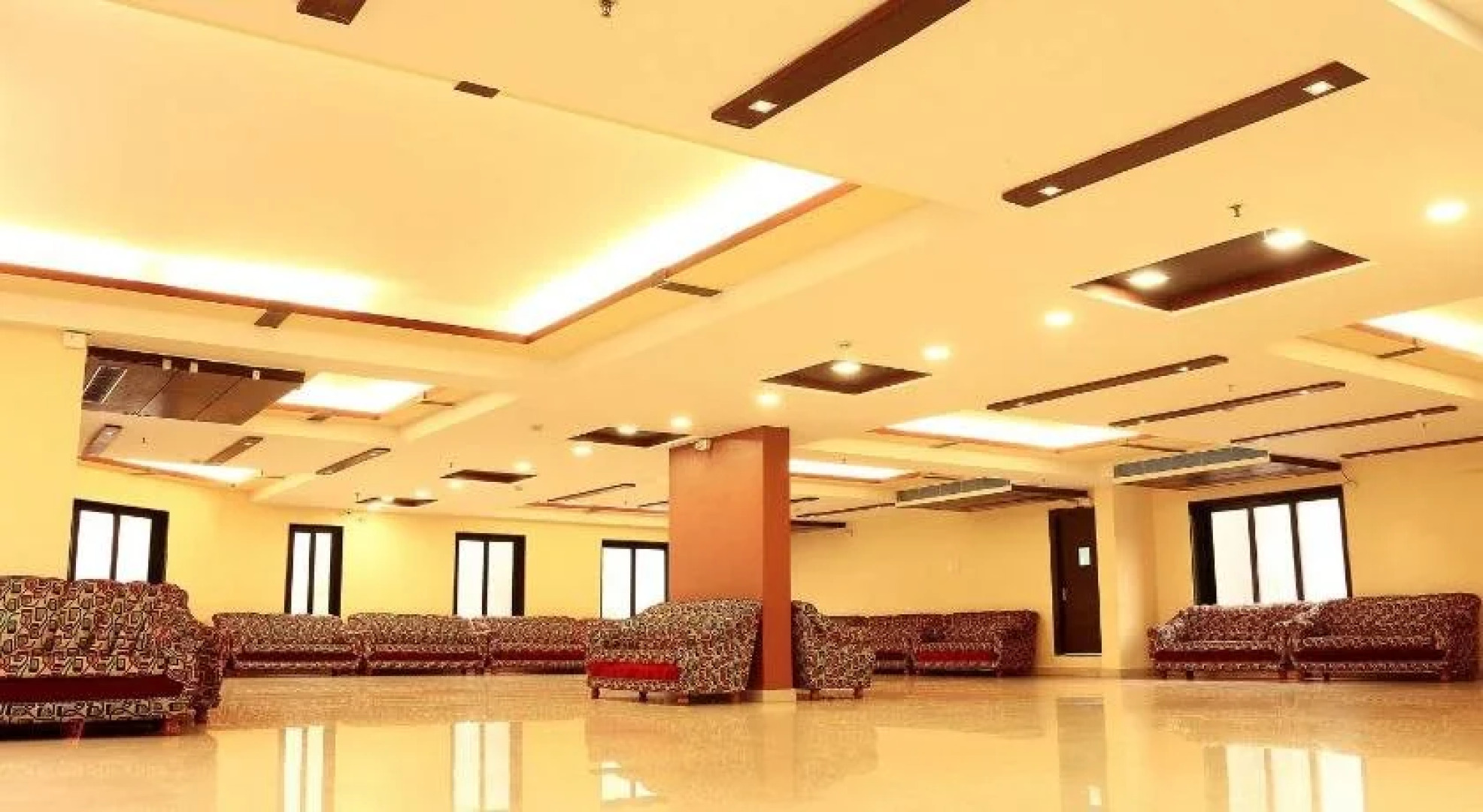 OYO Rooms Jatin Das Park Metro Station