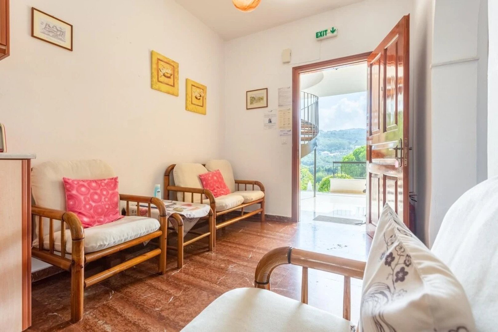 Cochelli Villa Lower Swimming Pool Walk to Beach A C Wifi Car Not Required - 175