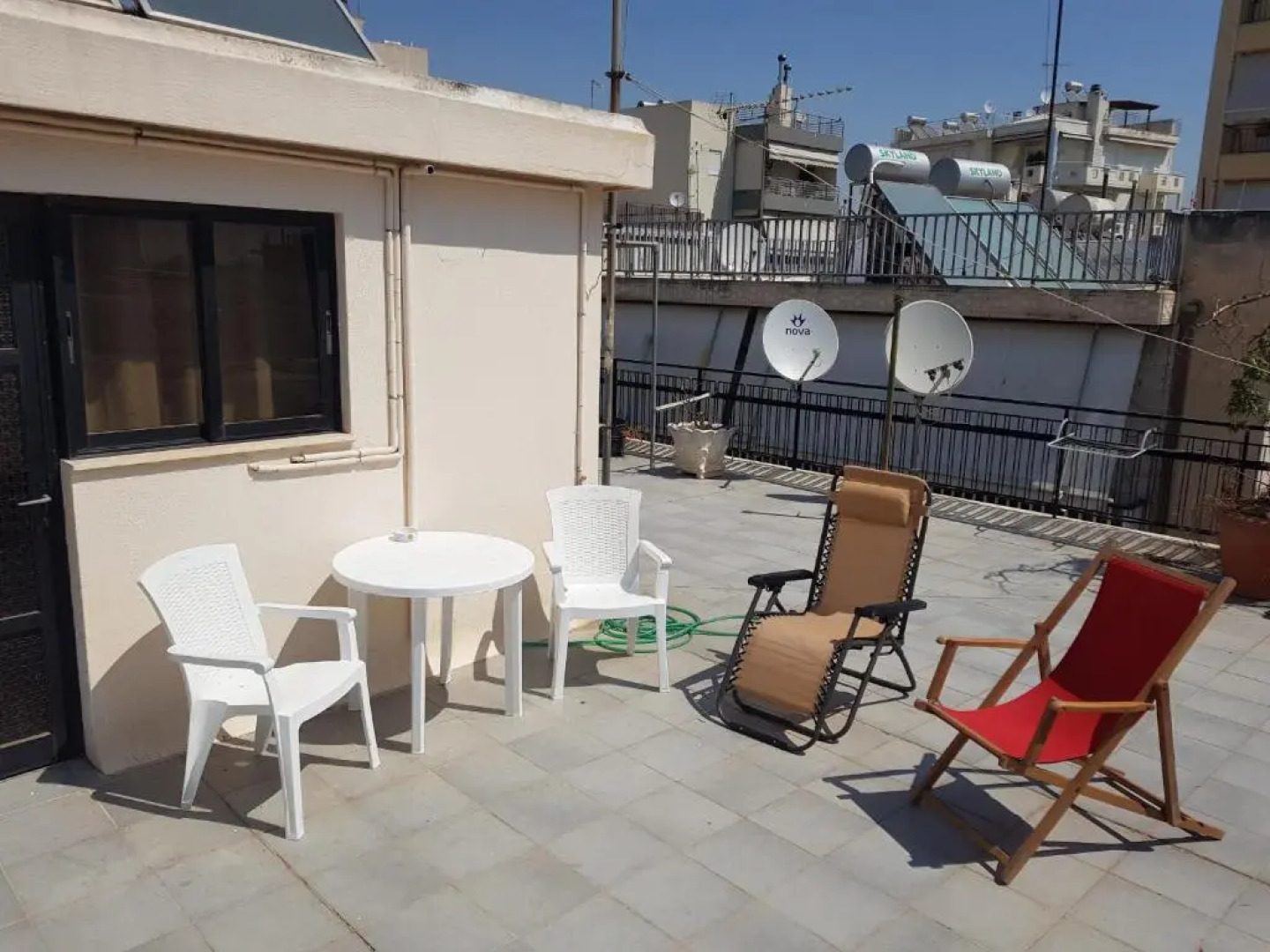 Terrace Roof Room @ Koridallos Metro St. & Piraeus Port