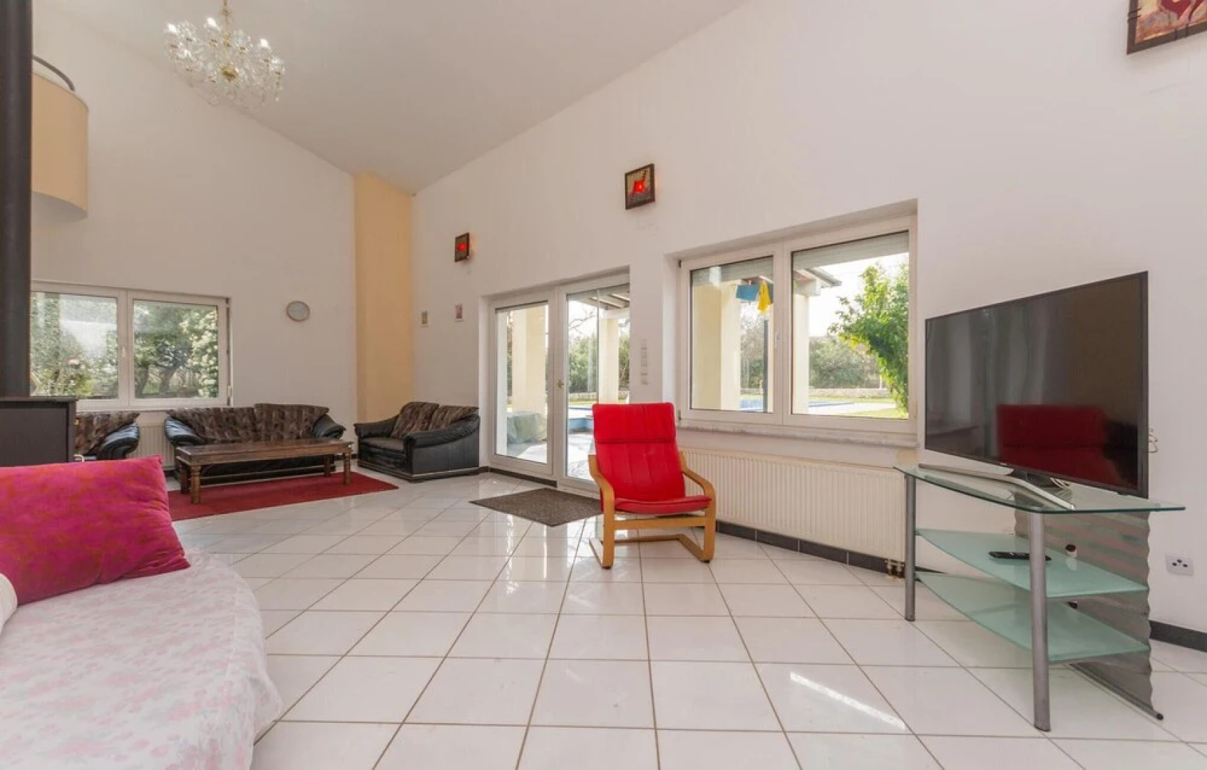 Awesome Home in Rastane Donje With 5 Bedrooms, Wifi and Outdoor Swimming Pool