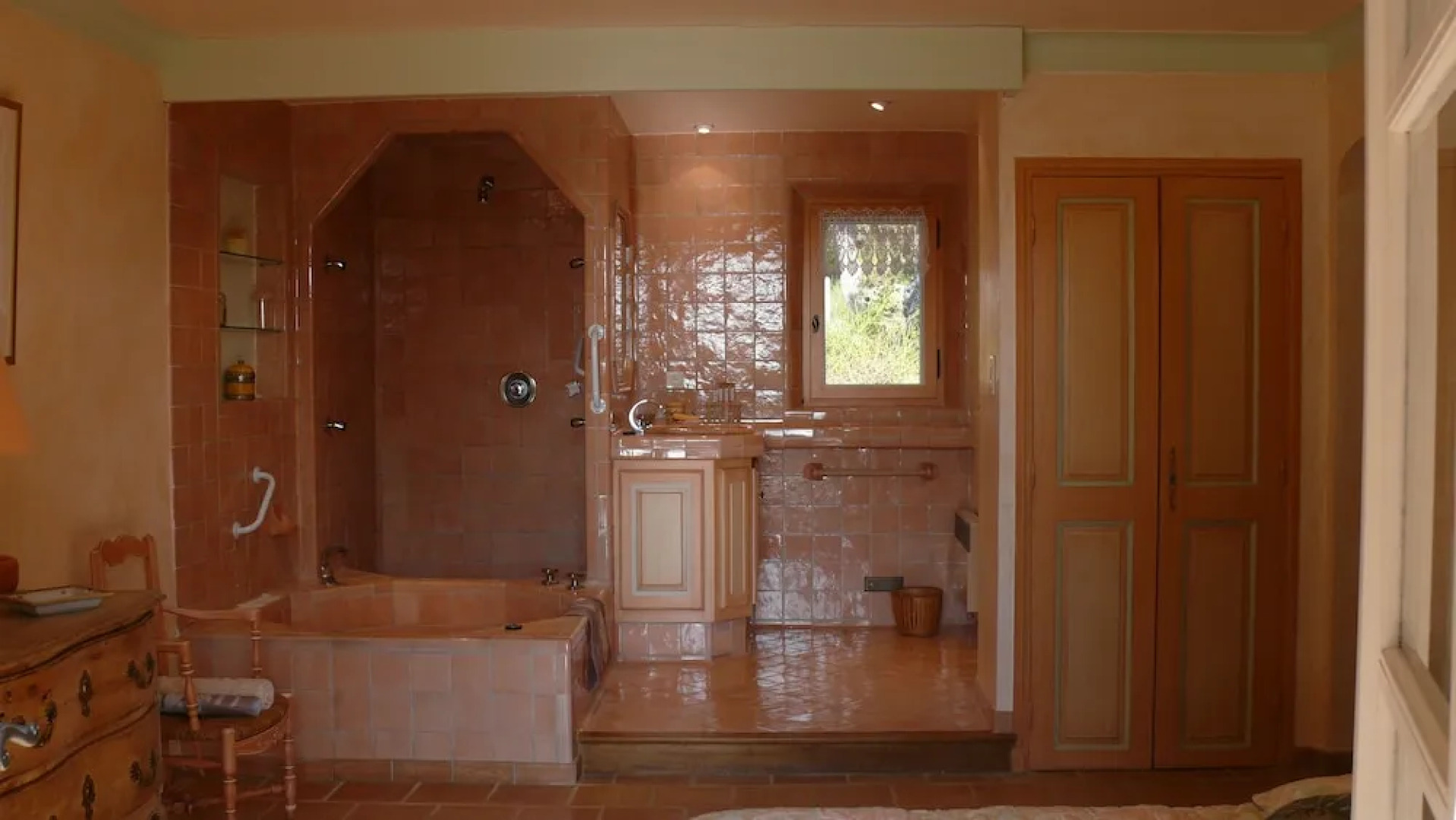 Les Bastides de lAuviduery