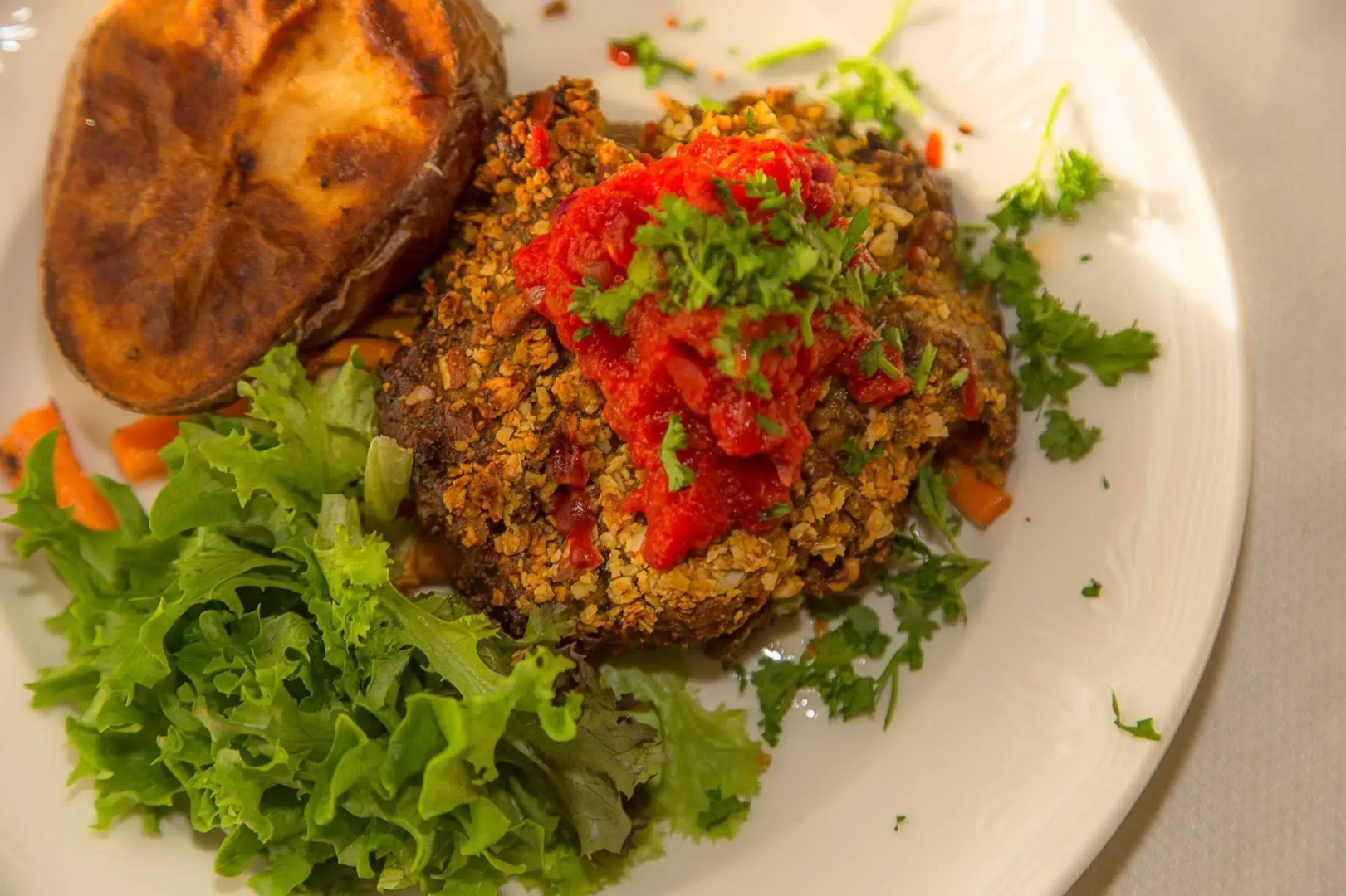 Bakki Hostel and Apartments