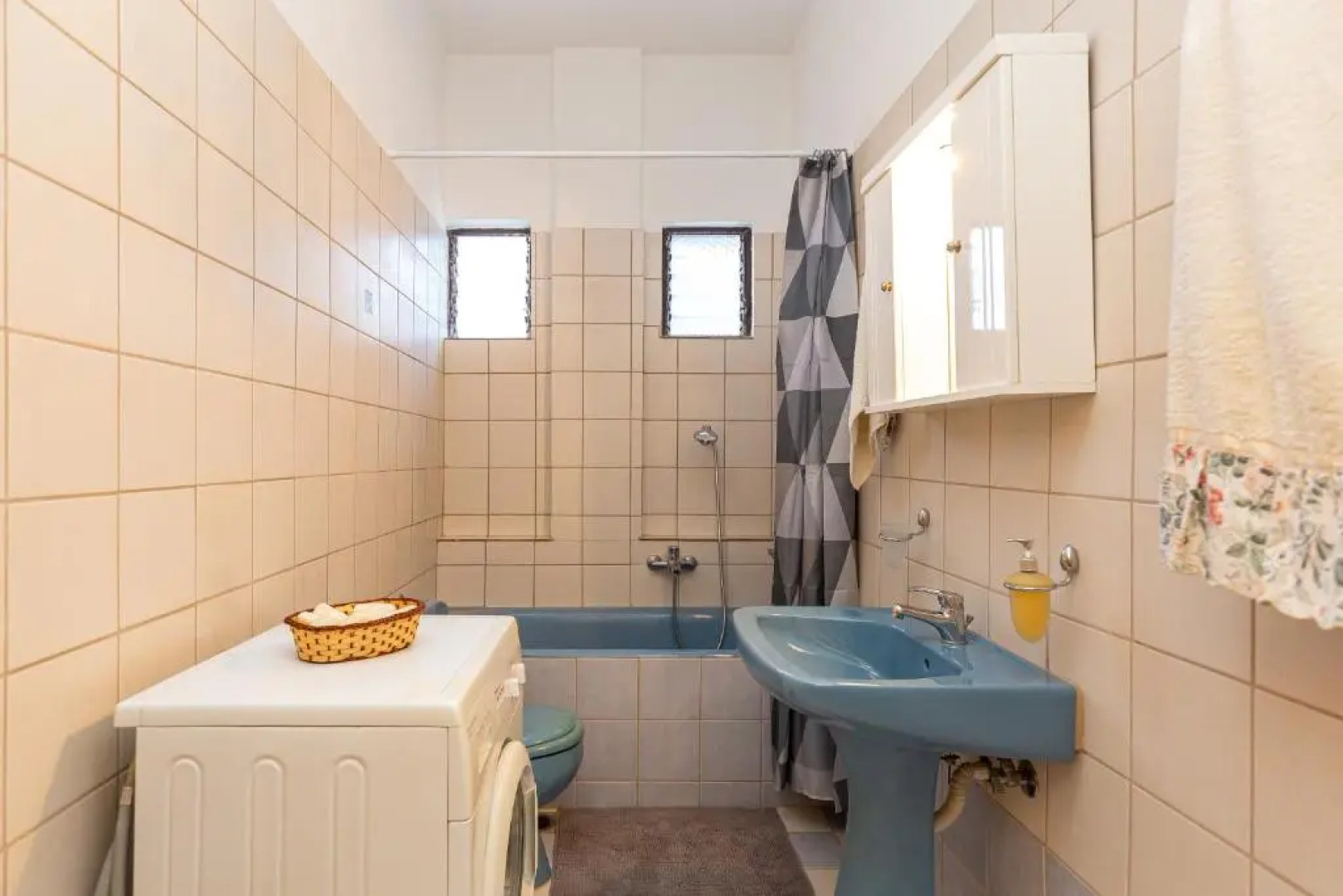 Dimitra House - Corfiot country side getaway