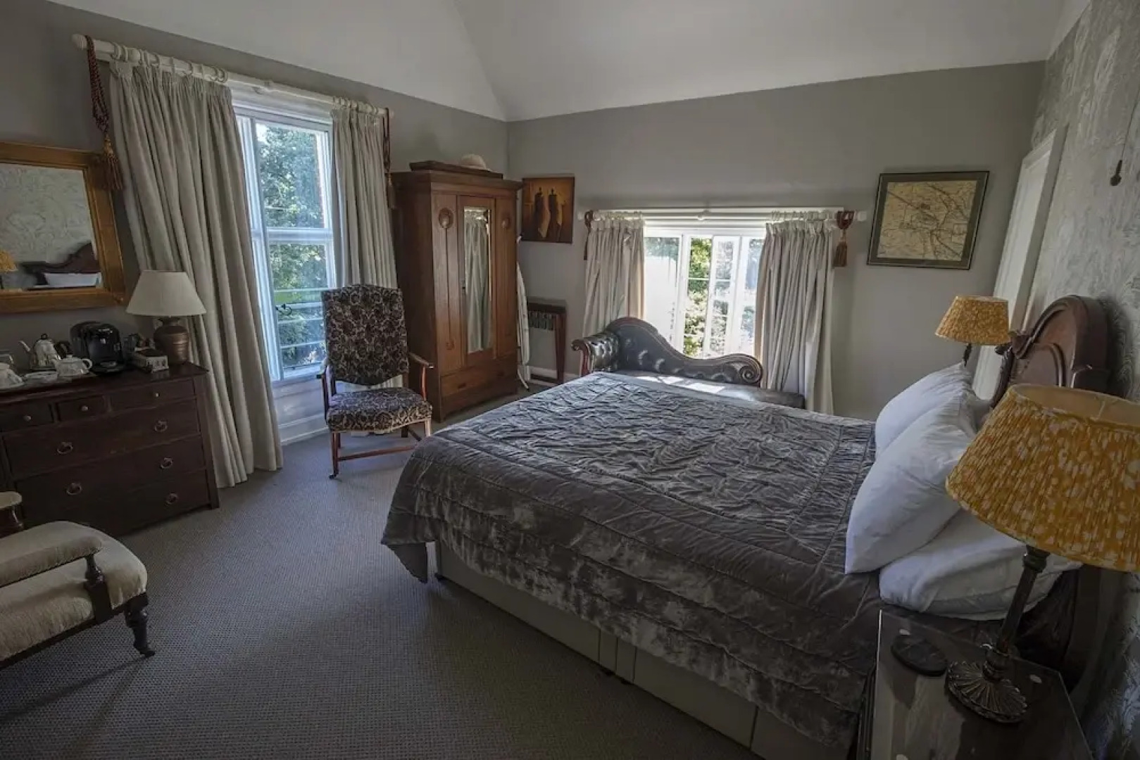 Carrick's At Castle Farm