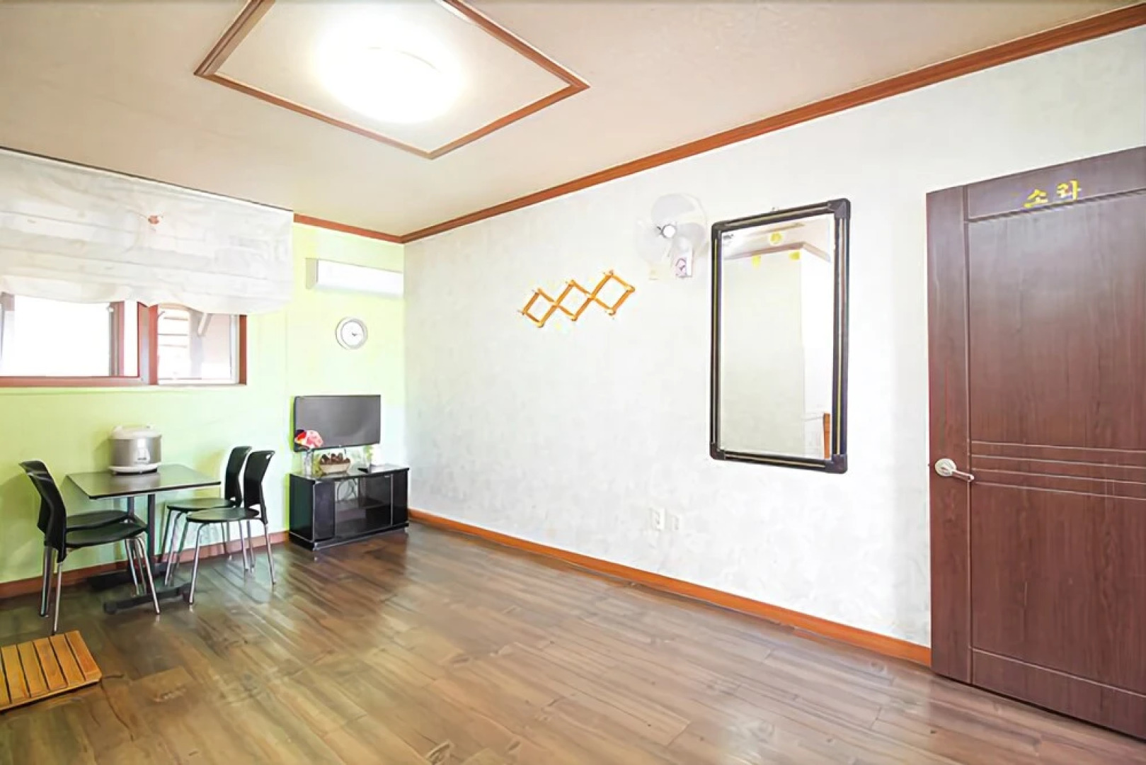 Taean Gat Ford Pension