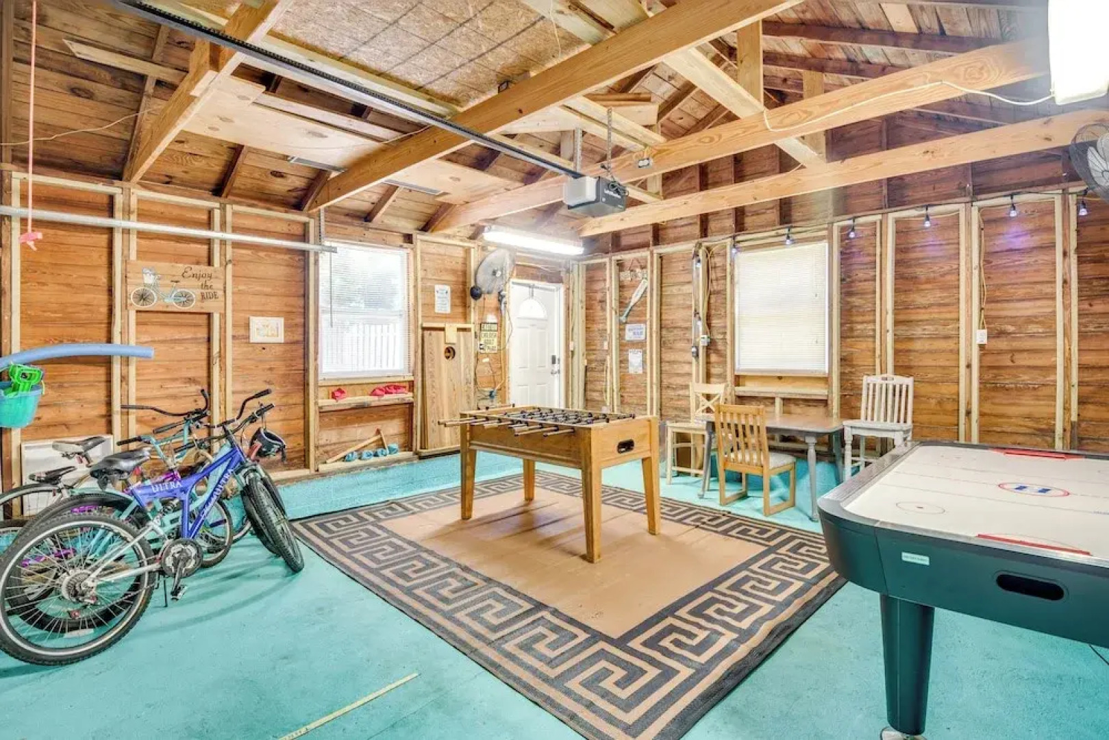 2 Blocks to Canal St: New Smyrna Beach Home