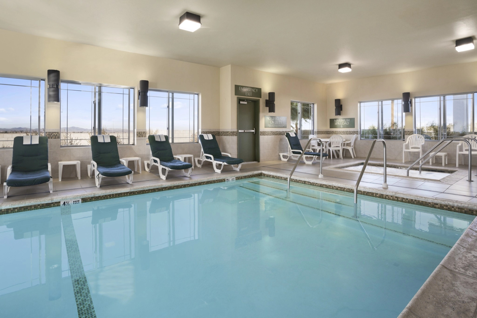 Holiday Inn Hotel & Suites Barstow by IHG