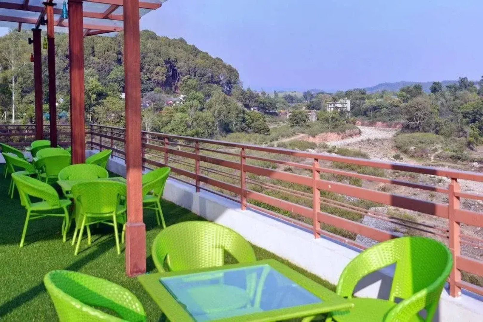 Hotel Kangra Rodeway Inn