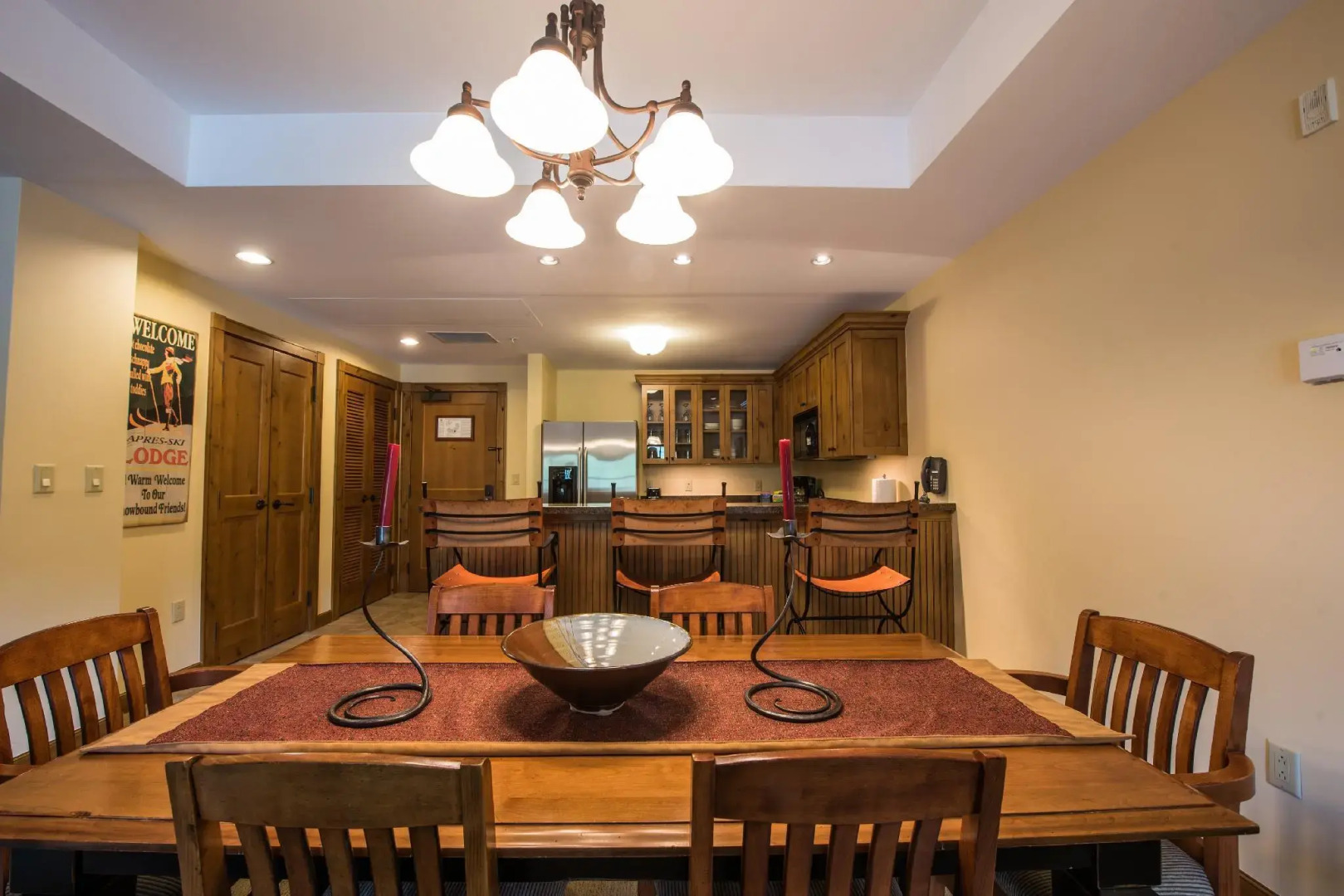 Lodge at Mountaineer Square