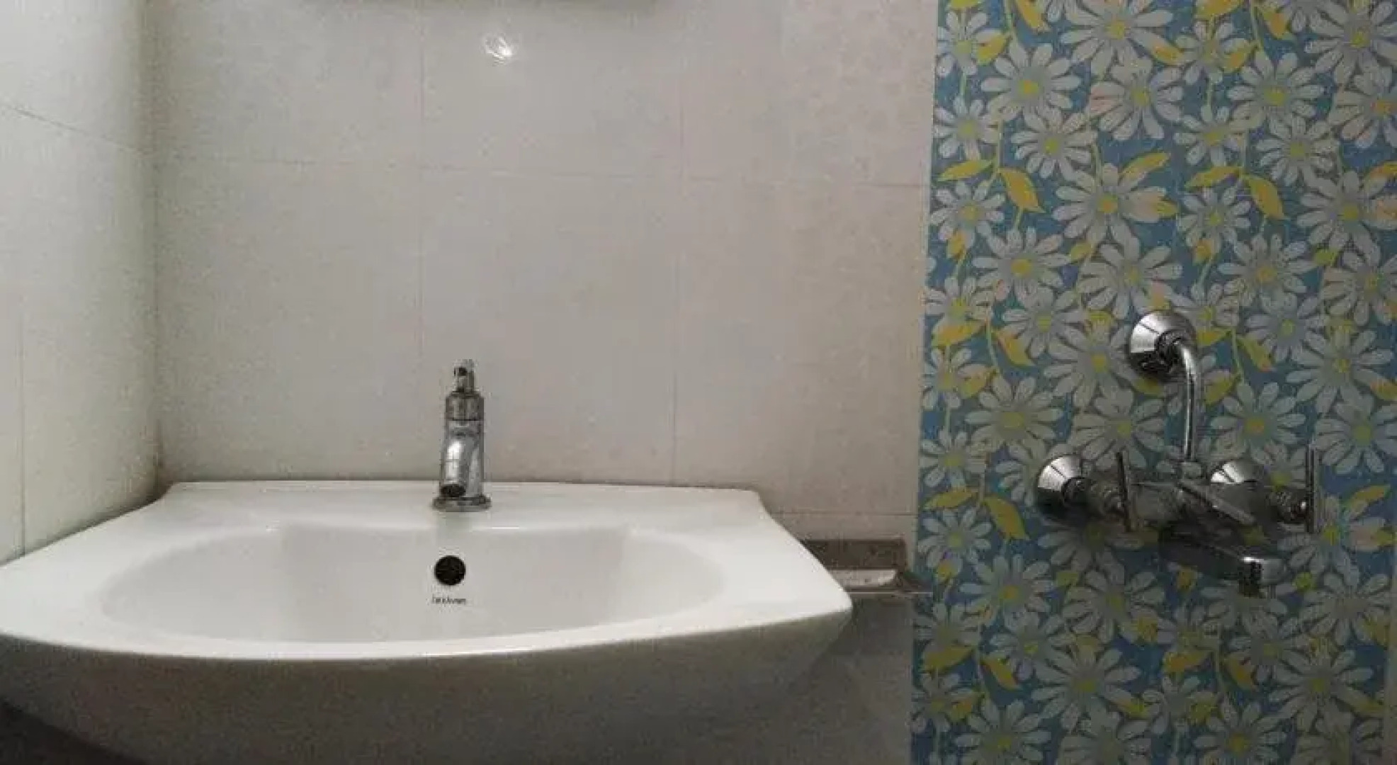 Hotel Adarsh Residency