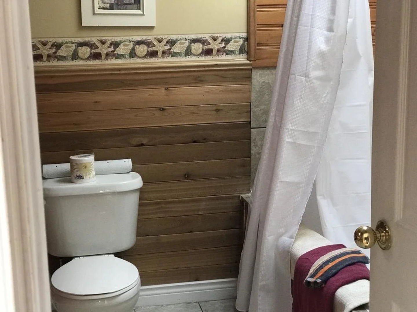 Whispering Waves Cottages