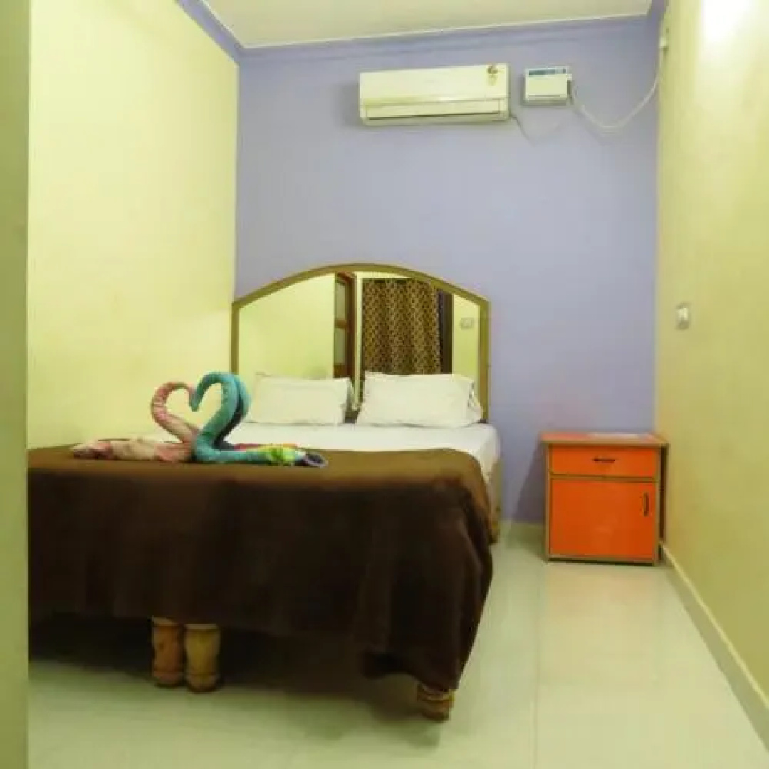 Thilak Home Stay