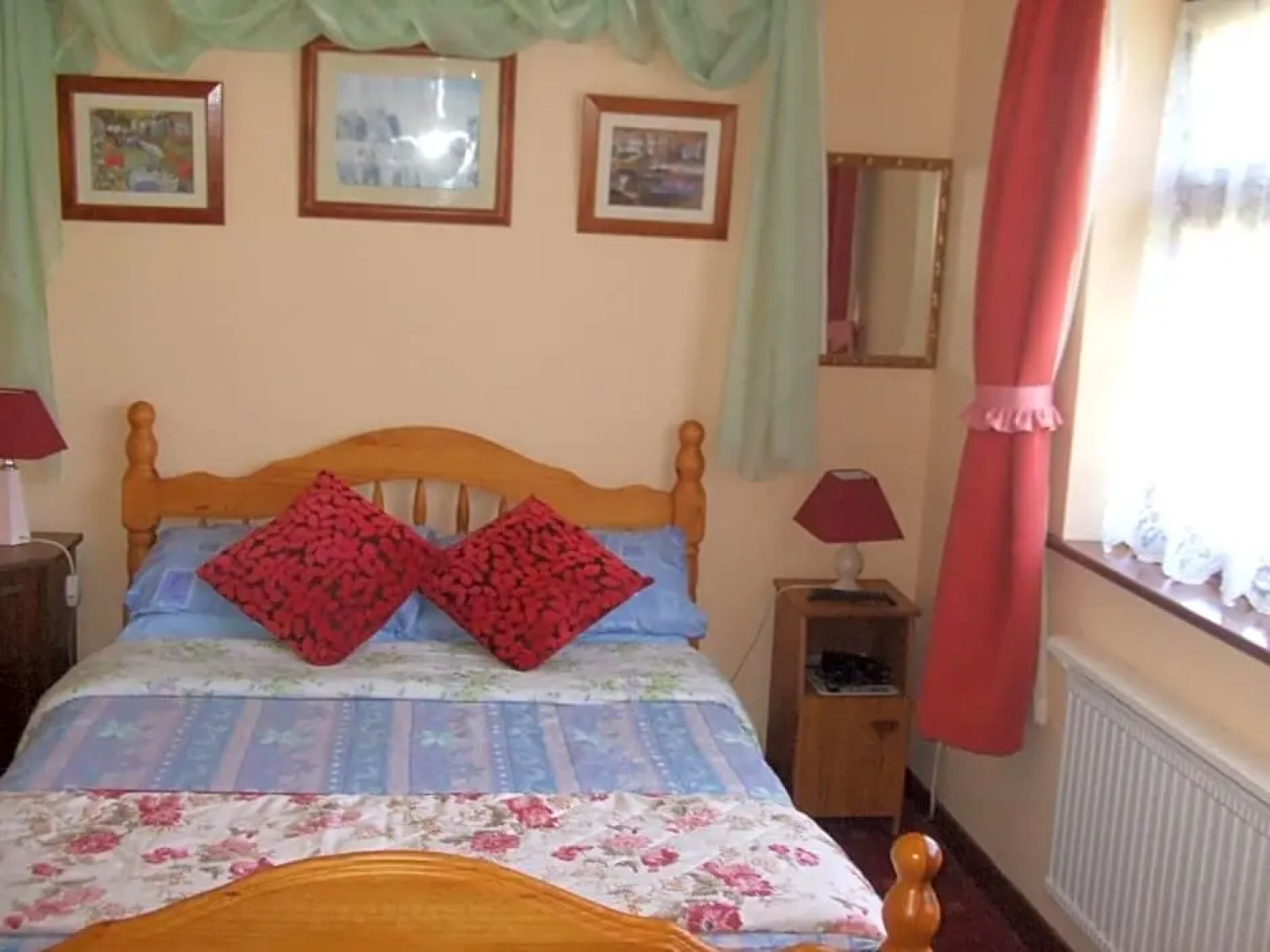 Friary View Bed  Breakfast