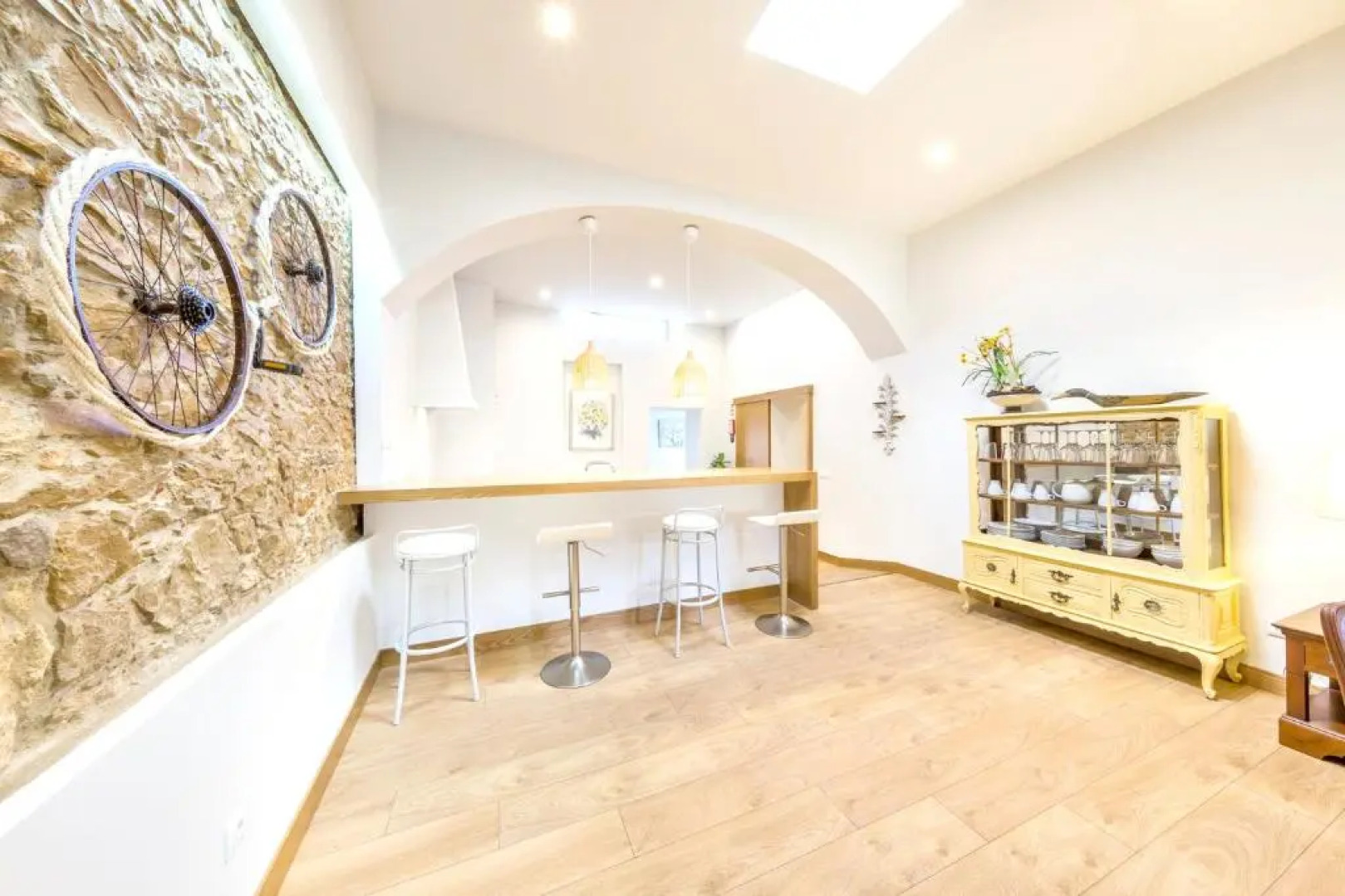 Villa with 3 bedrooms in Quelfes with wonderful sea view shared pool enclosed garden 4 km from the beach