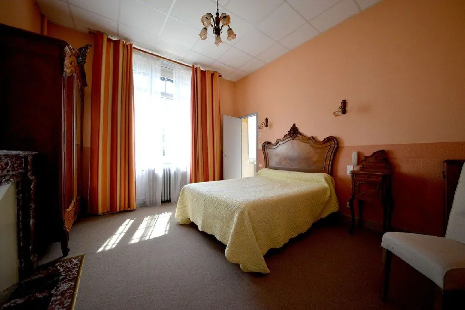 Logis Hostellerie du Lion d'Or