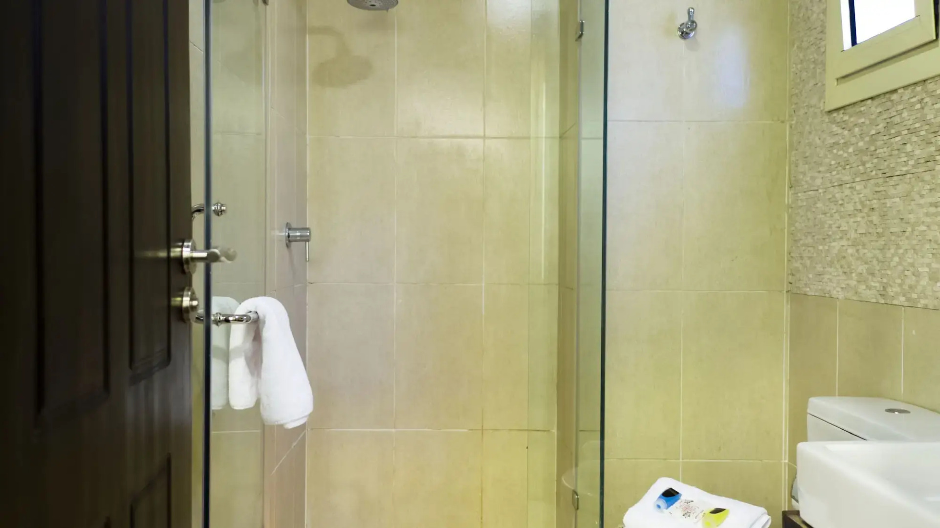 NewCity Suites & Apartments