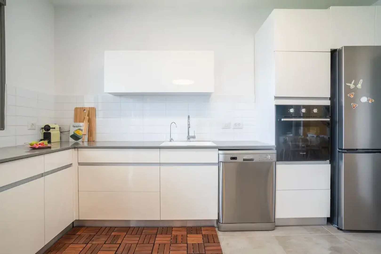 Vibrant Seaside Stay with Balcony by Sea N' Rent