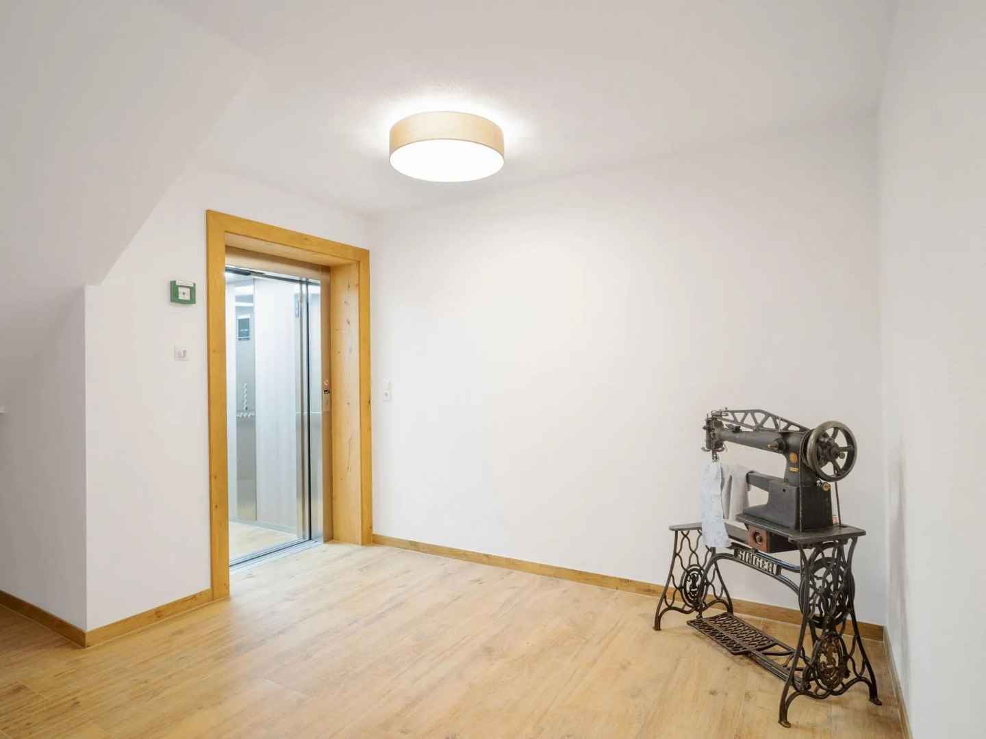 Inviting Flat in Hart With Fitness Room