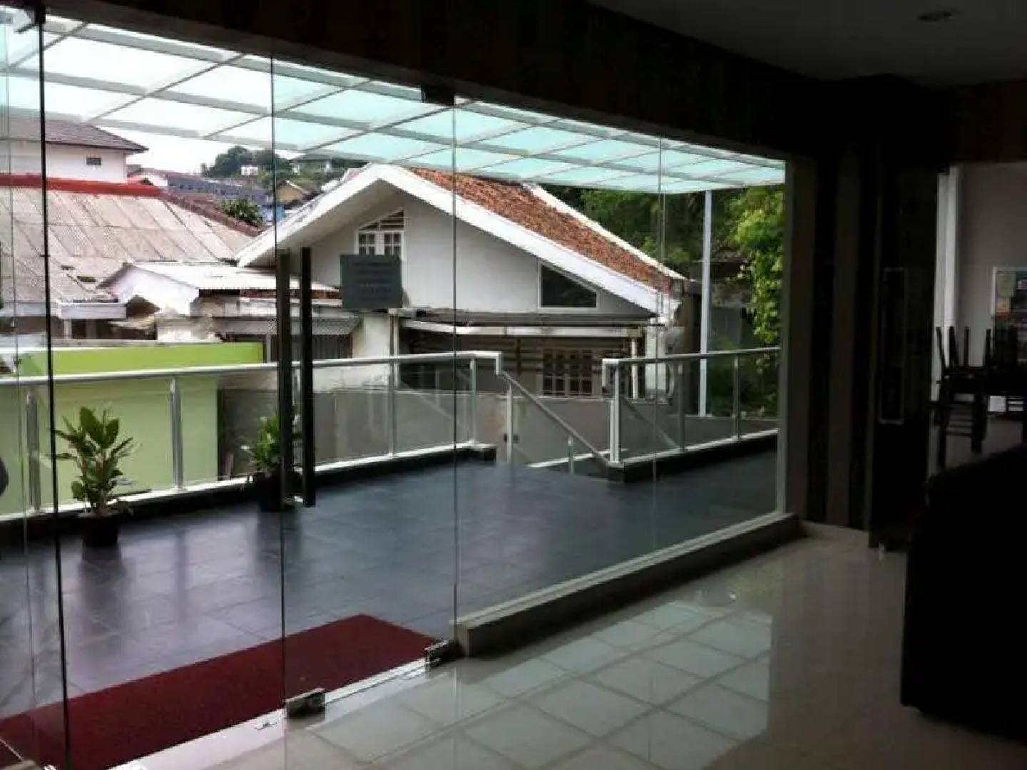 J Residence Hostel Ciumbuleuit
