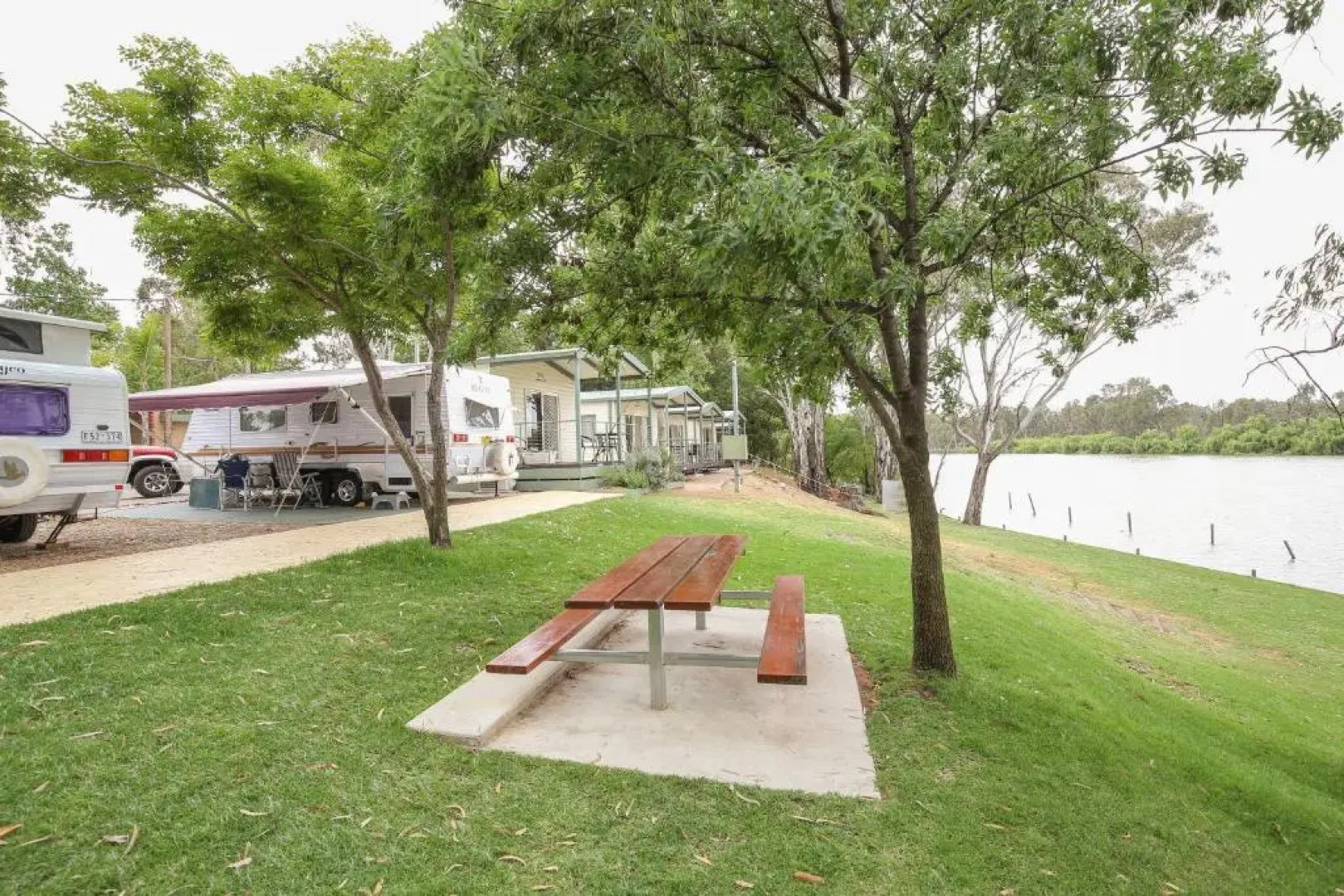 Rivergardens Holiday Park