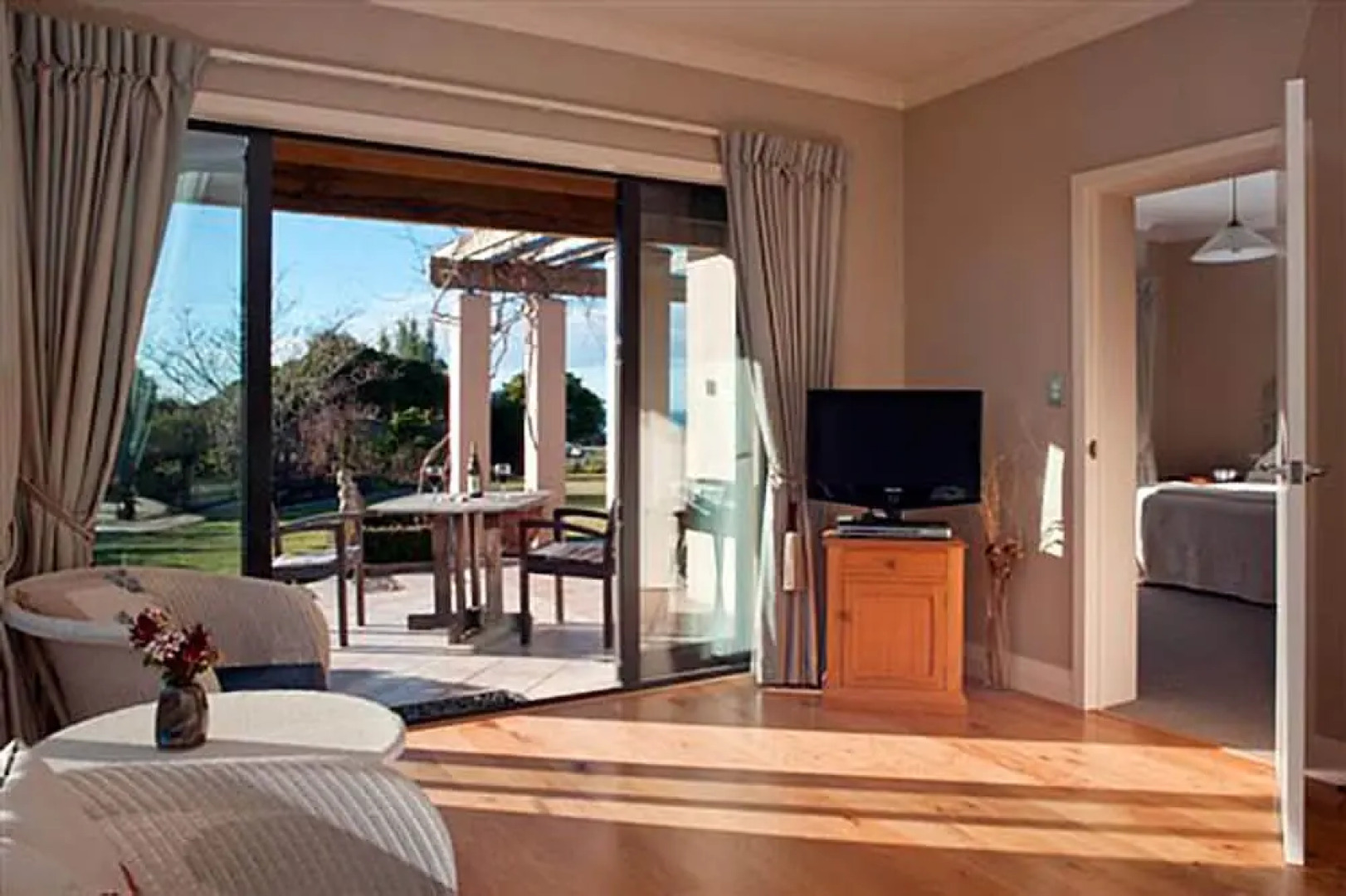 Clayridge House and cottage