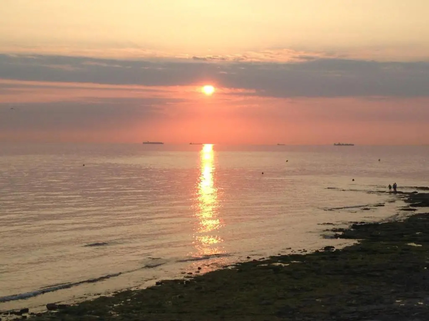 Face A La Mer , L Artiste