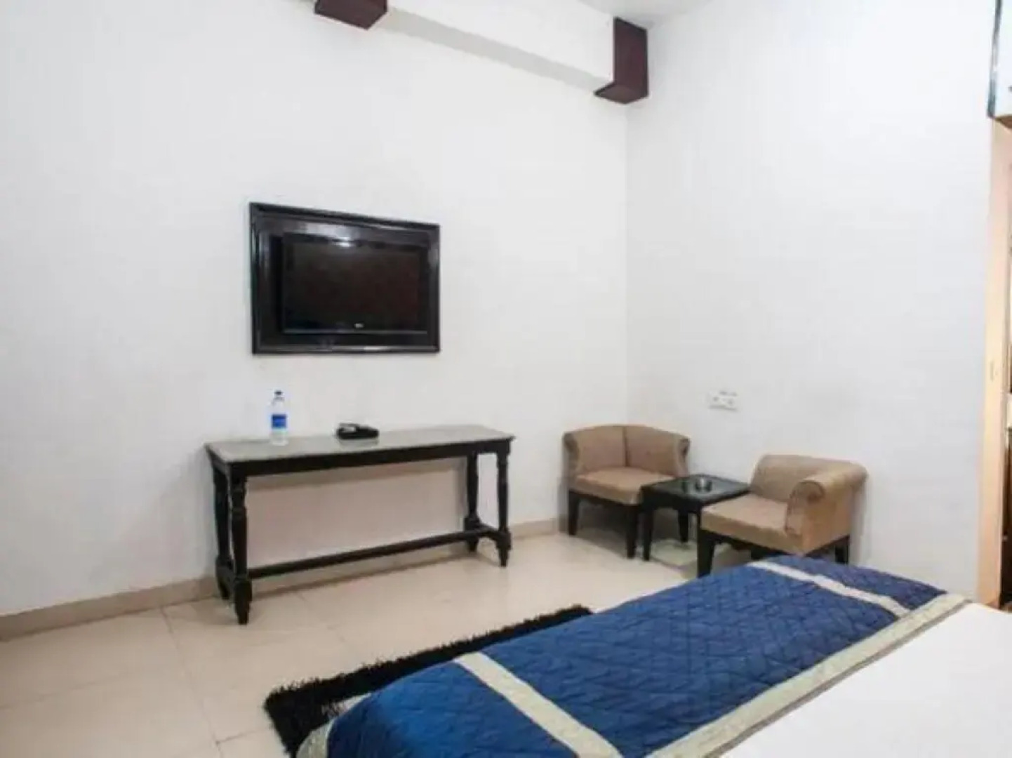 Hotel Luxmi Residency